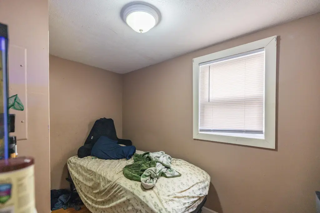 Picture 36