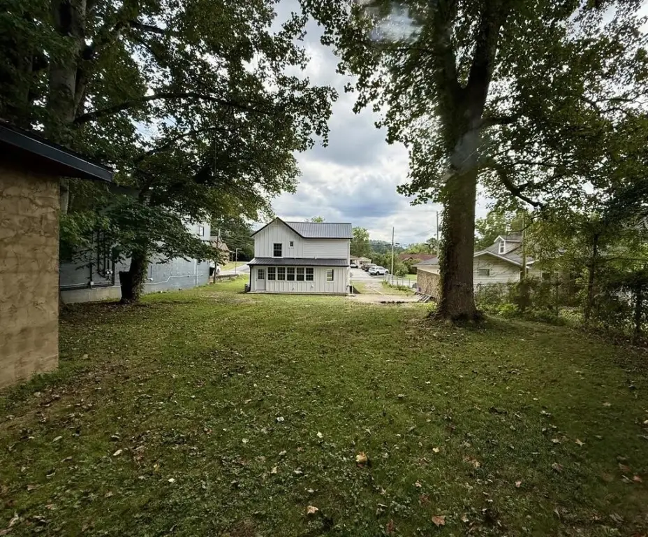 Picture 10