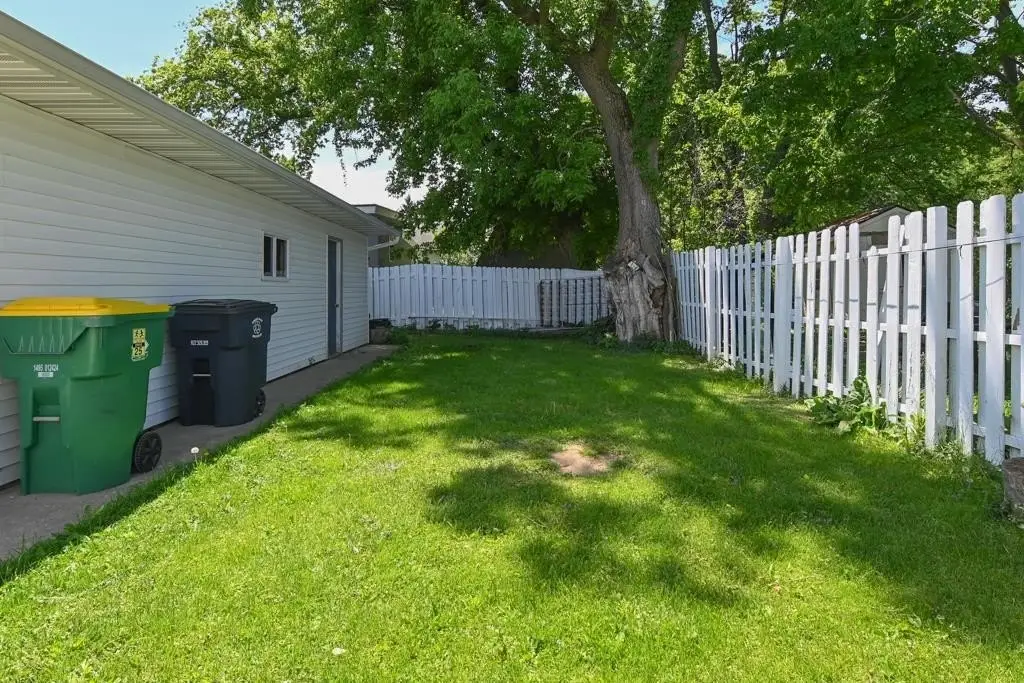 Picture 25