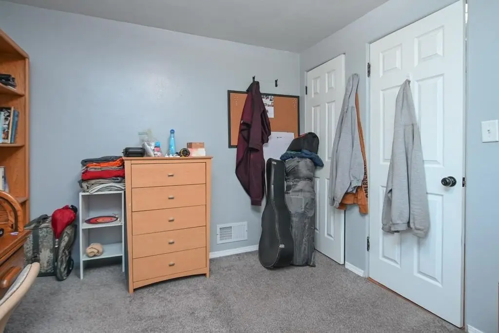 Picture 12