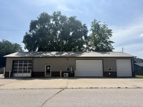 Two-Bay Car Wash Property
