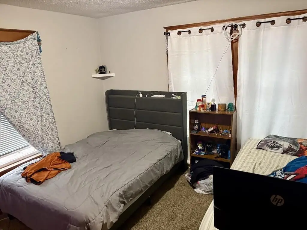 Picture 10