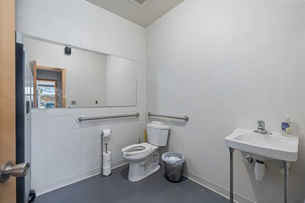 Picture 30