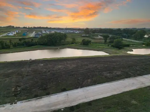 Residential Land in Saddle Ridge