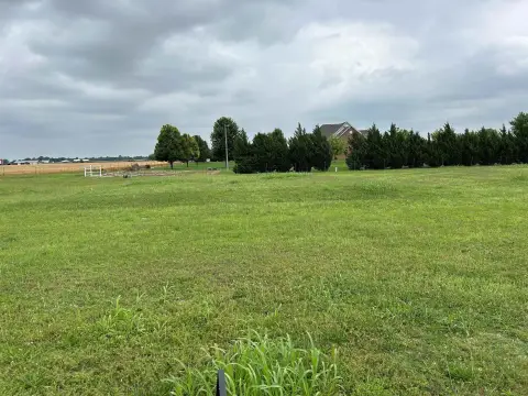 Residential Lots in Chisholm District