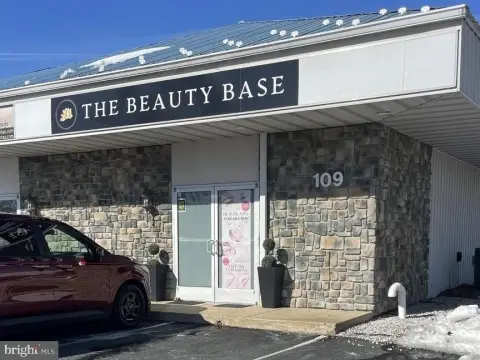 Office Space in Chester, MD