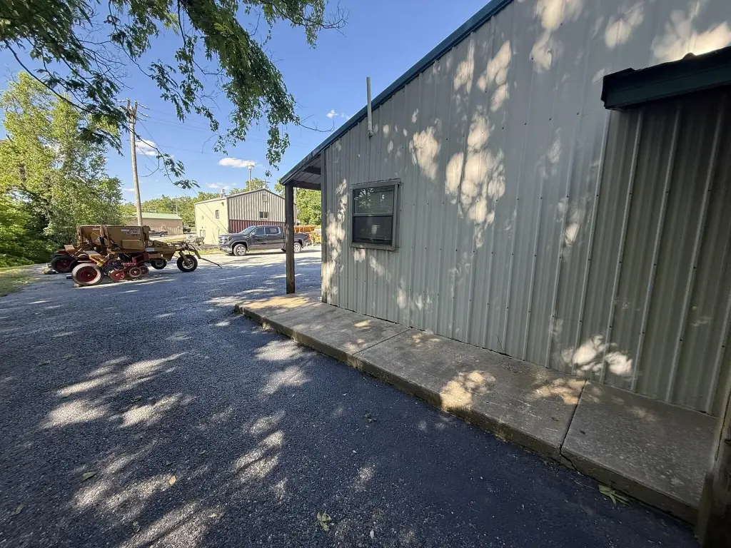 Picture 30