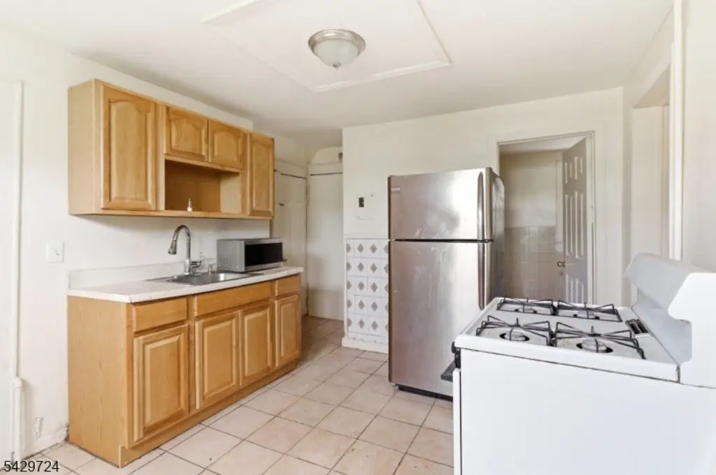 Picture 5