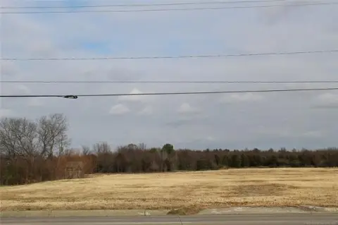 Commercial Land in Muskogee, OK