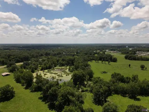 22 Acre Lot in Zachary