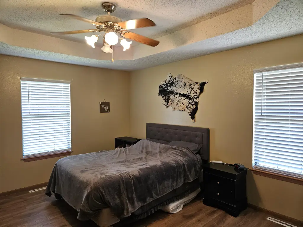 Picture 12