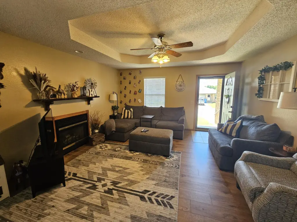 Picture 9