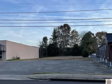 Commercial Lot Near MSU Campus