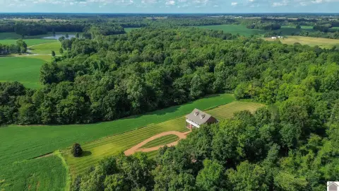 Secluded Estate on 18 Acres