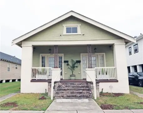 Charming Gentilly Duplex For Sale