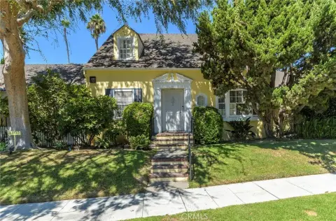 Triplex Property with Private Patio