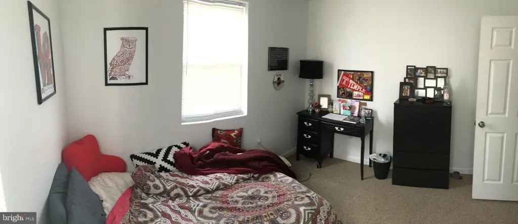Picture 10
