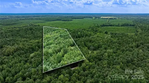 Heavily Wooded Land in Lancaster