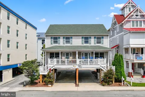 Multifamily Property with Garage