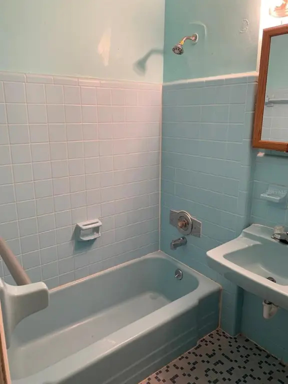 Picture 6