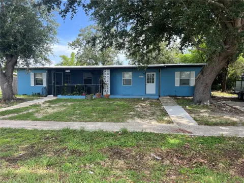Duplex with New Roof