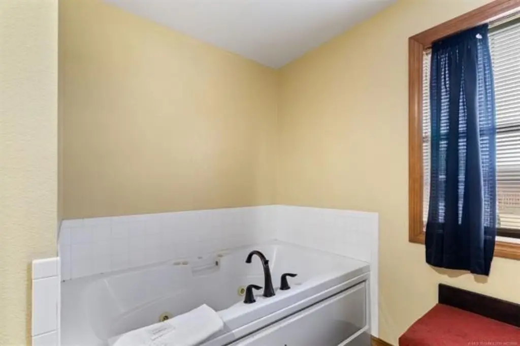 Picture 23