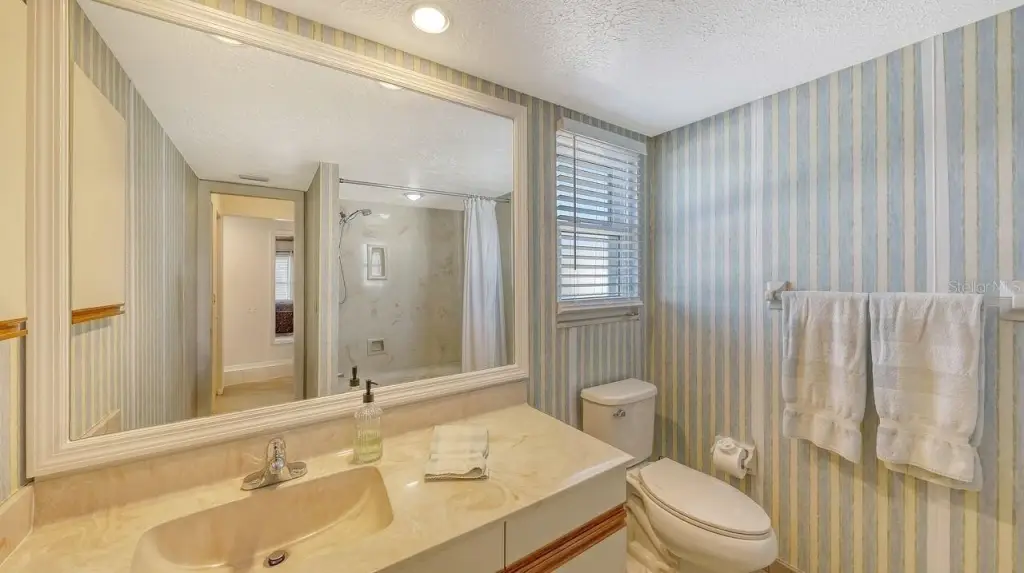 Picture 33