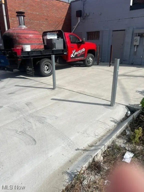 Picture 3