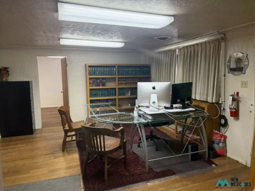 Picture 12