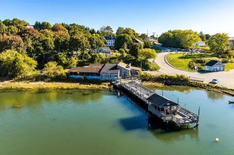 Waterfront Restaurant with Pier