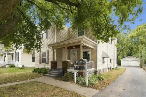 Six-Unit Apartment Building