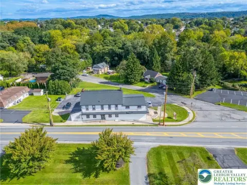 7-Unit Mixed-Use Property