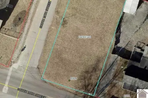 Residential Corner Lot in Paducah