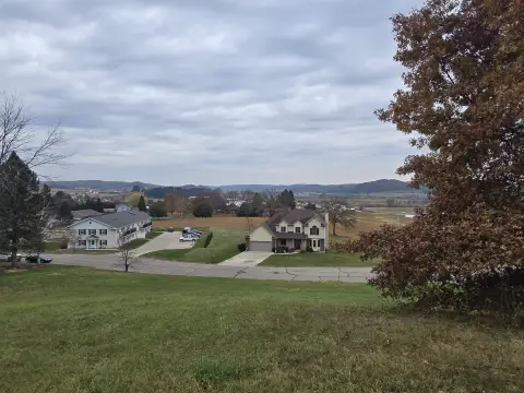 Residential Lot Near Golf Course