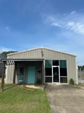 Fenced Flex Building with Carport