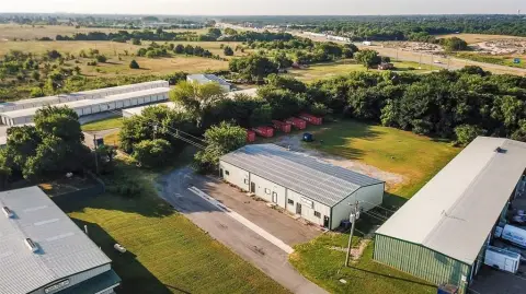 Versatile Industrial Building Near Highway 287