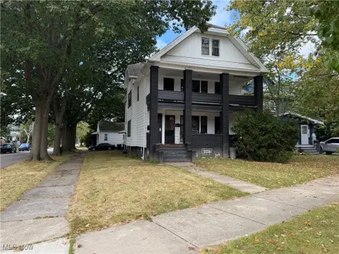 Duplex with Additional Ranch Home