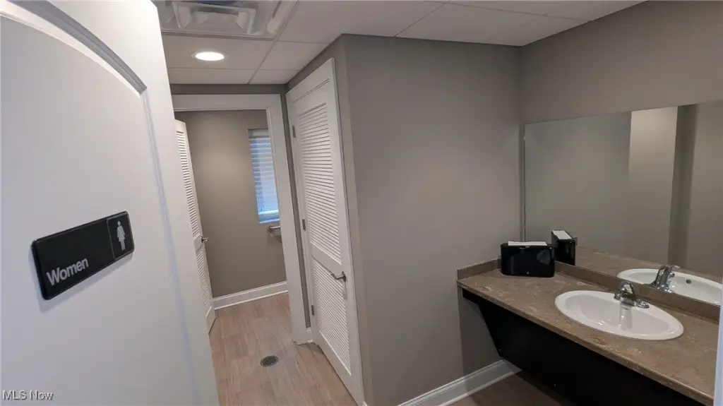 Picture 30