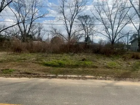 Residential Lot in Thomasville, GA