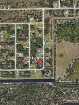 Corner Lot in Lehigh Acres