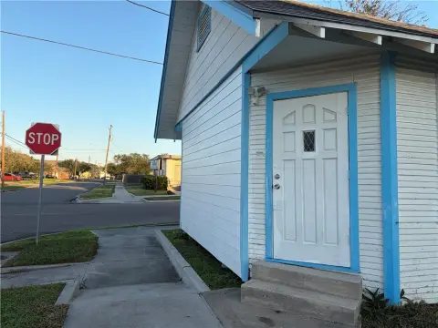 Downtown Corner Lot Chapel