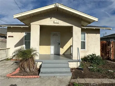 Duplex with Two Detached Units