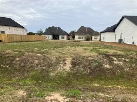 Residential Land in Bedico Creek