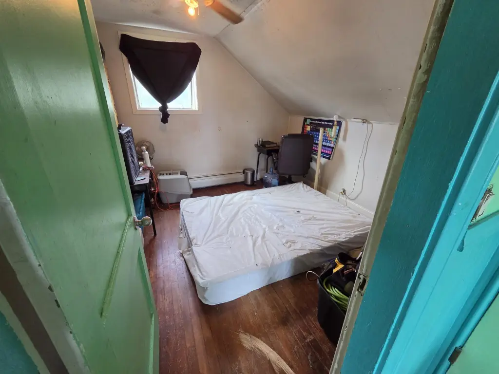 Picture 11