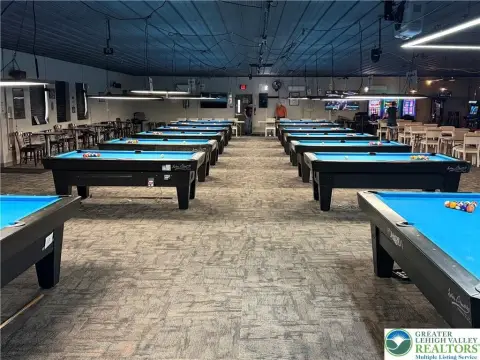 Billiards Venue with Full Kitchen