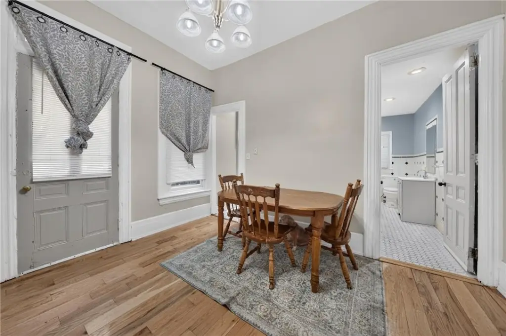 Picture 6