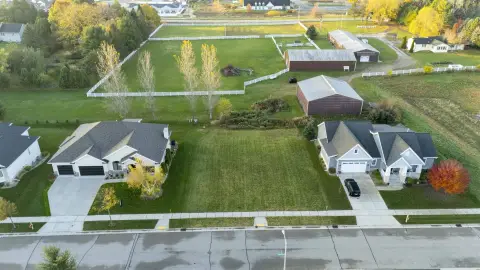 Ready-to-Build Lot in Blackhawk
