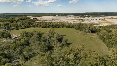 Shawnee Land Near Highway