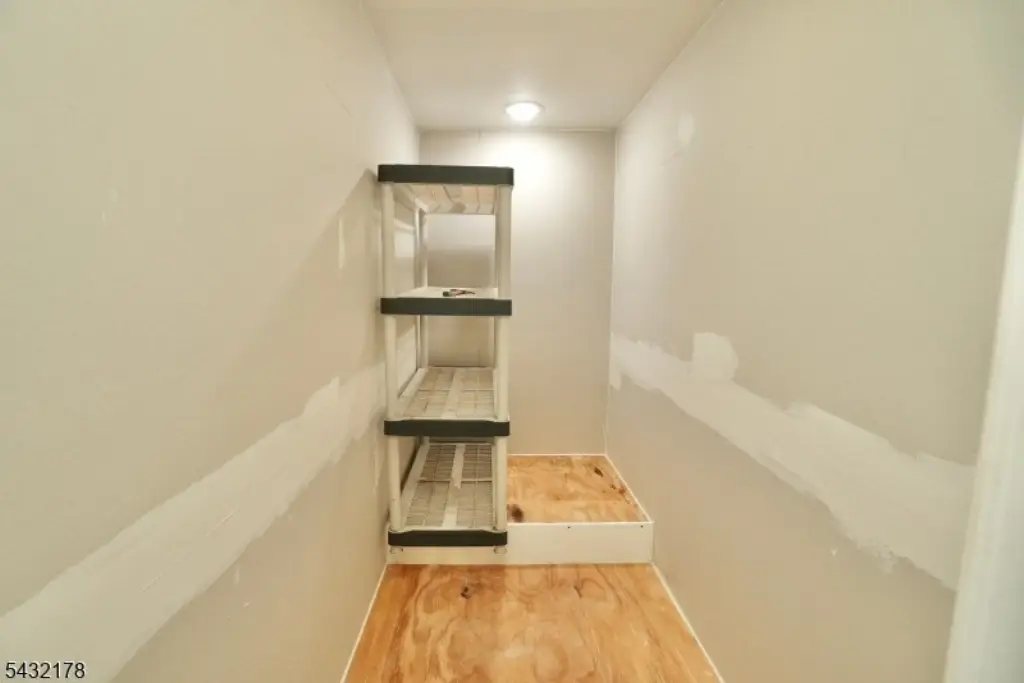Picture 24