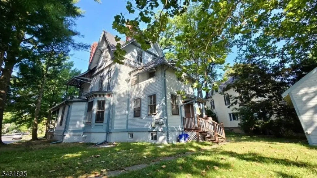 Picture 3